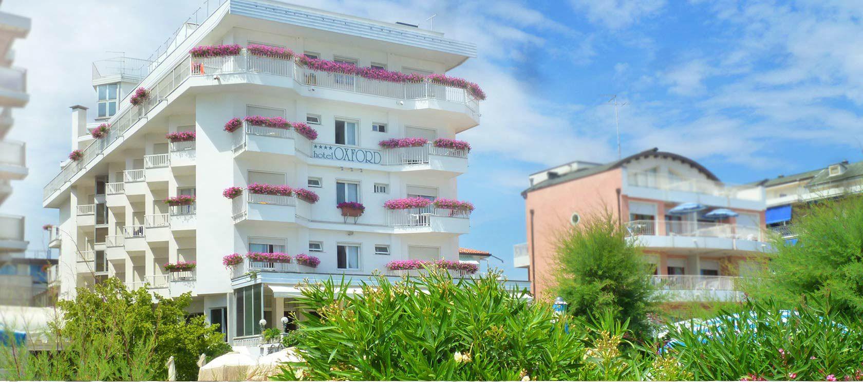 Hotel Oxford 4*